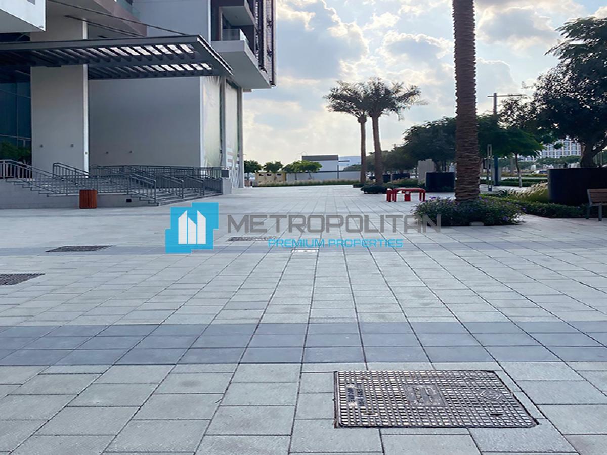 Picture of Home For Rent in Emaar Beachfront, Dubai, United Arab Emirates