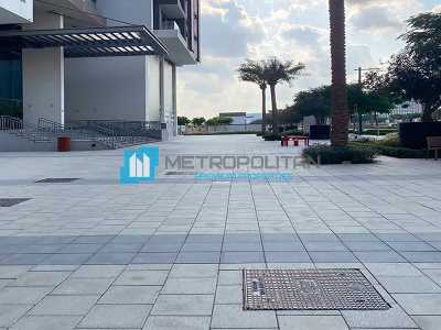 Home For Rent in Emaar Beachfront, United Arab Emirates