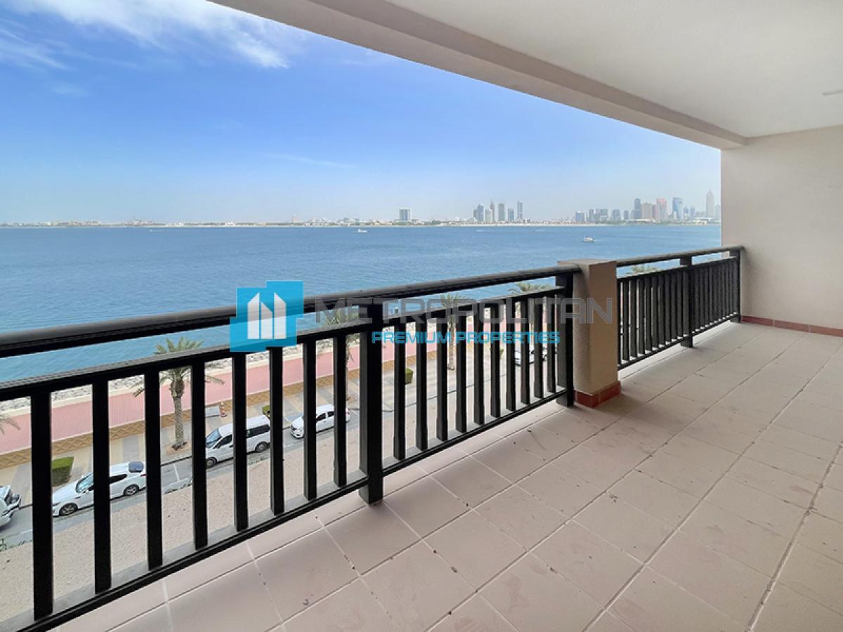 Picture of Apartment For Sale in Palm Jumeirah, Dubai, United Arab Emirates
