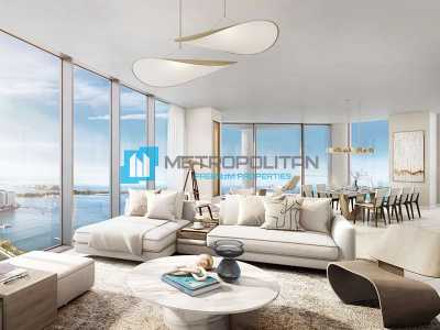 Apartment For Sale in Palm Jumeirah, United Arab Emirates