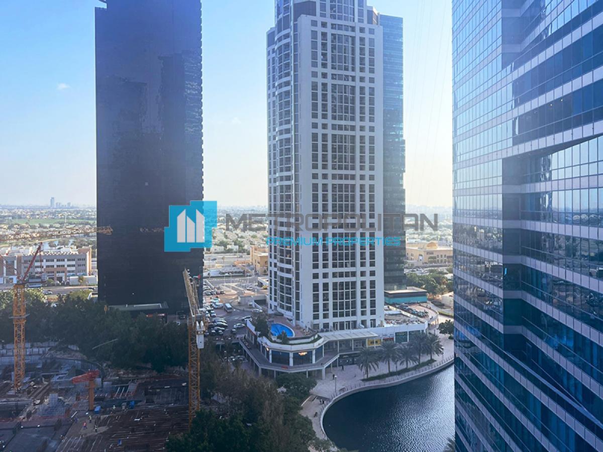 Picture of Office For Sale in Jumeirah Lake Towers, Dubai, United Arab Emirates