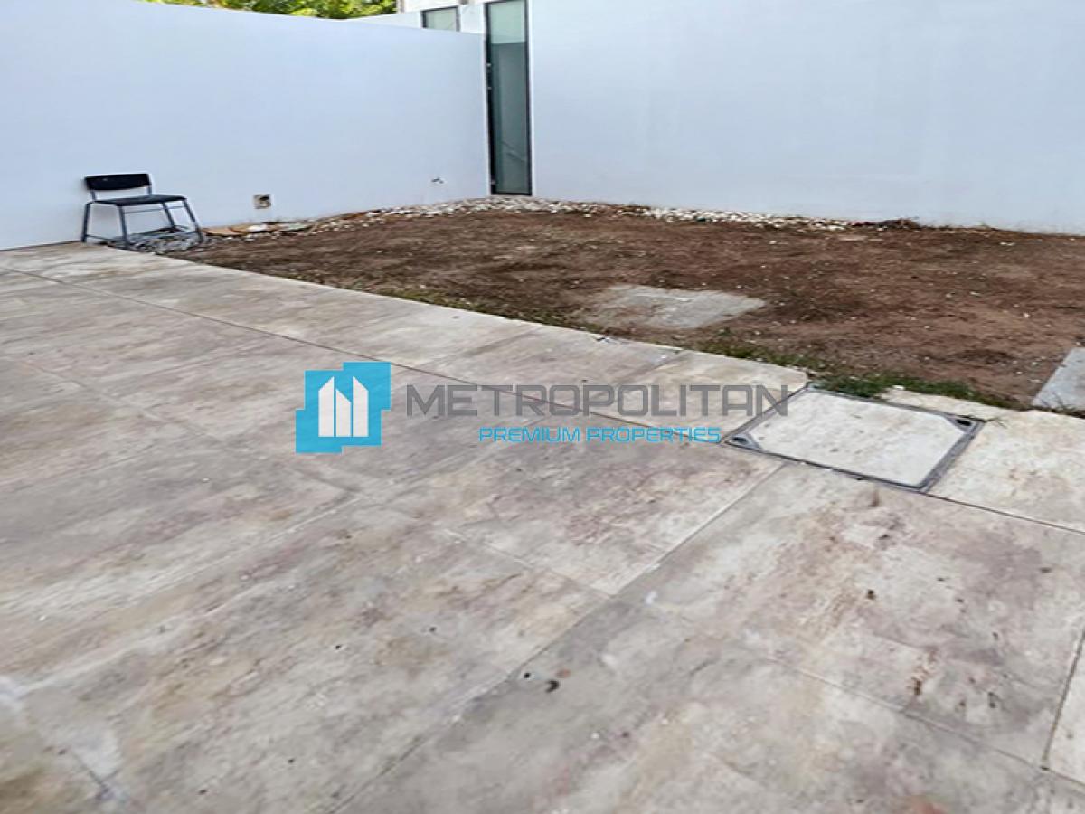 Picture of Villa For Rent in Jumeirah, Dubai, United Arab Emirates