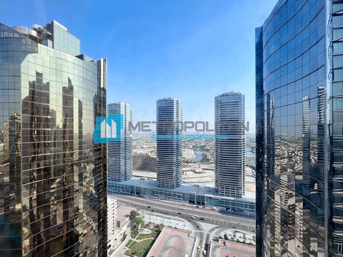 Picture of Office For Sale in Jumeirah Lake Towers, Dubai, United Arab Emirates