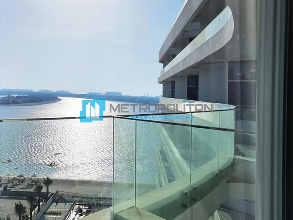 Picture of Apartment For Sale in Palm Jumeirah, Dubai, United Arab Emirates