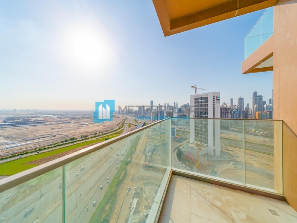 Picture of Apartment For Sale in Business Bay, Dubai, United Arab Emirates