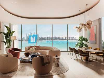 Apartment For Sale in Palm Jumeirah, United Arab Emirates