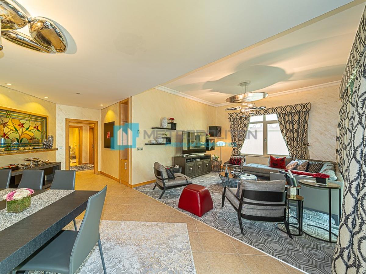 Picture of Apartment For Sale in Palm Jumeirah, Dubai, United Arab Emirates