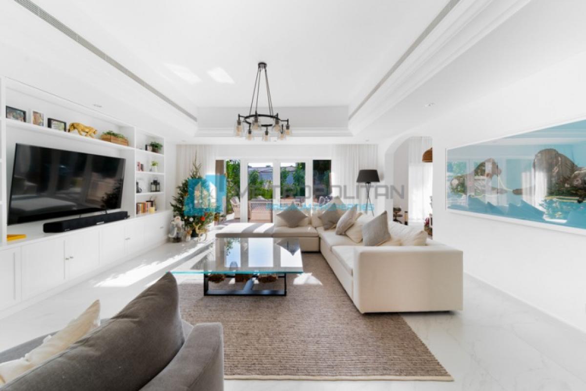 Picture of Home For Sale in Motor City, Dubai, United Arab Emirates