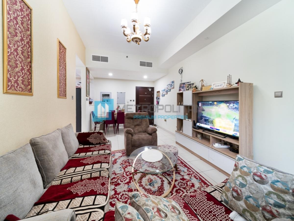 Picture of Apartment For Sale in Dubai Studio City, Dubai, United Arab Emirates