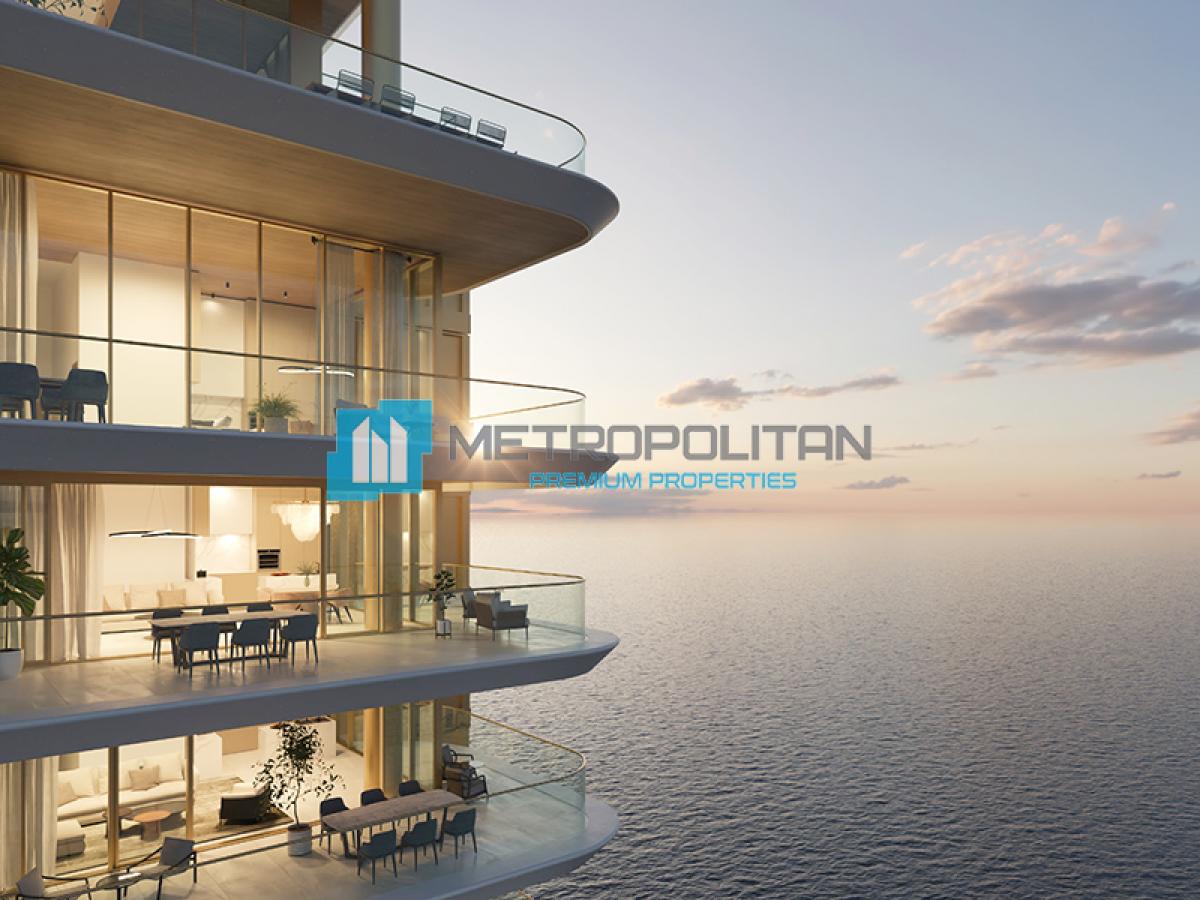 Picture of Apartment For Sale in Palm Jumeirah, Dubai, United Arab Emirates