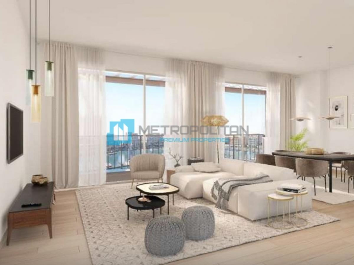 Picture of Apartment For Sale in Jumeirah, Dubai, United Arab Emirates