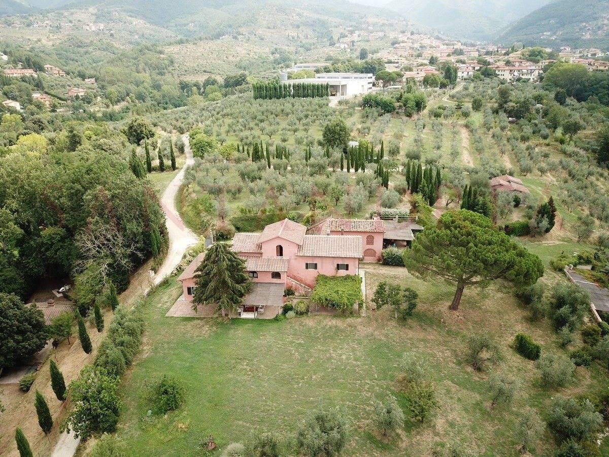 Picture of Villa For Sale in Reggello, Tuscany, Italy