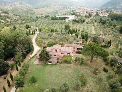 Villa For Sale in Reggello, Italy