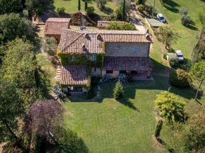 Villa For Sale in Figline E Incisa Valdarno, Italy