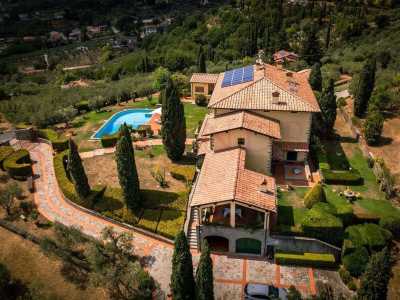 Villa For Sale in Massa E Cozzile, Italy