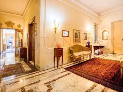 Apartment For Sale in Firenze, Italy