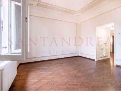 Apartment For Sale in Firenze, Italy