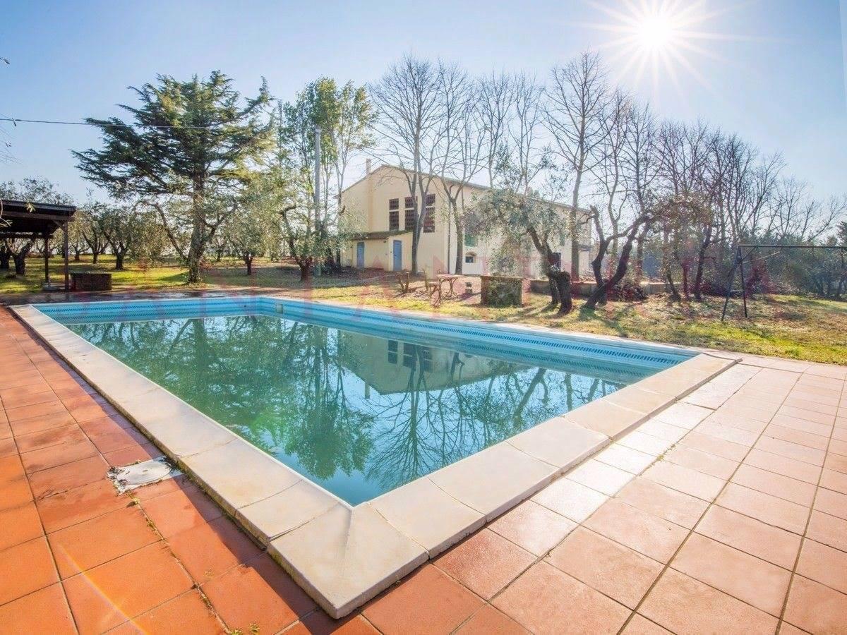 Picture of Villa For Sale in Vinci, Tuscany, Italy