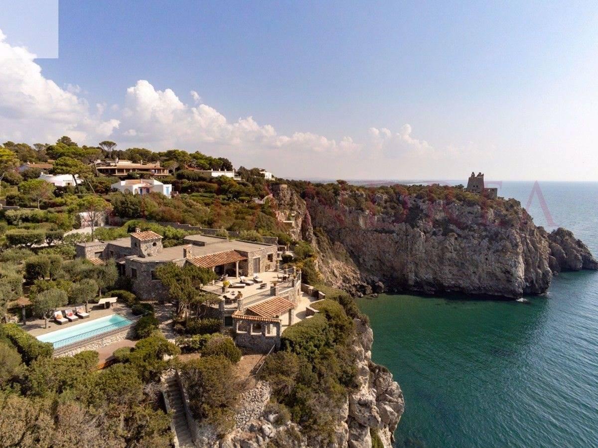 Picture of Villa For Sale in Orbetello, Tuscany, Italy