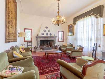 Home For Sale in Signa, Italy