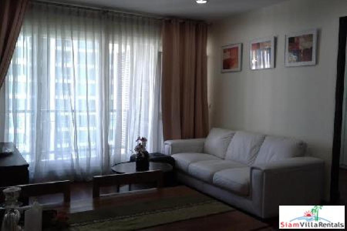 Picture of Apartment For Rent in Chitlom, Bangkok, Thailand