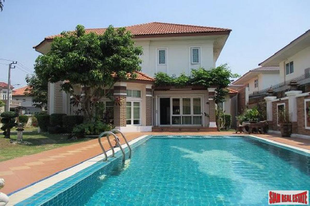 Picture of Home For Sale in Bangna, Bangkok, Thailand