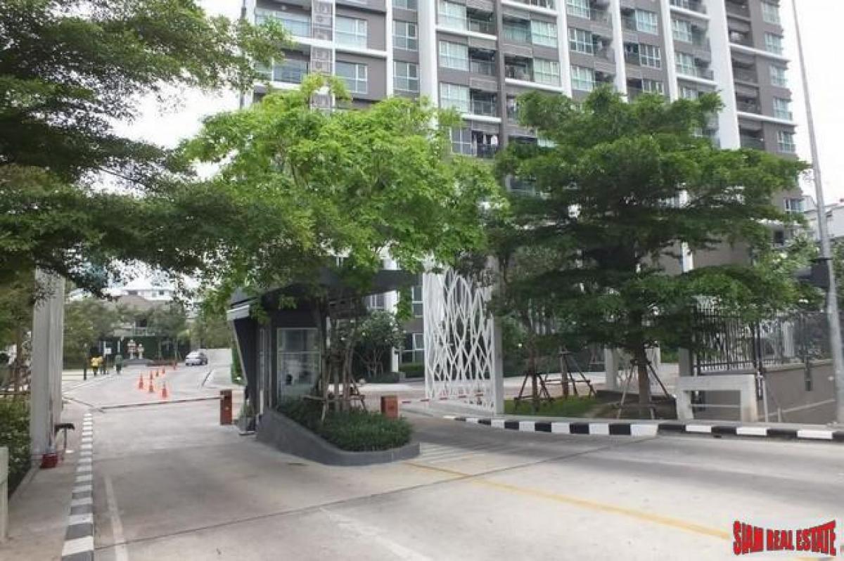 Picture of Apartment For Sale in Phra Ram 9, Bangkok, Thailand