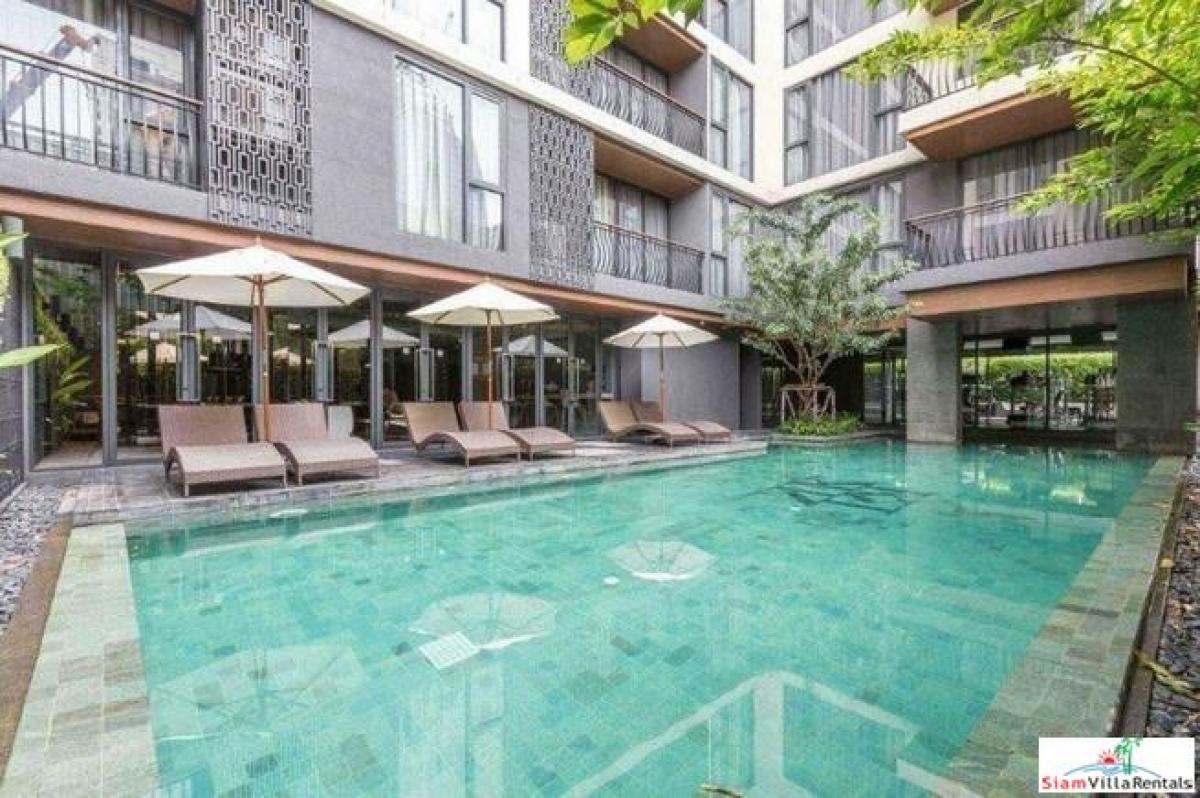 Picture of Apartment For Sale in Chit Lom, Bangkok, Thailand