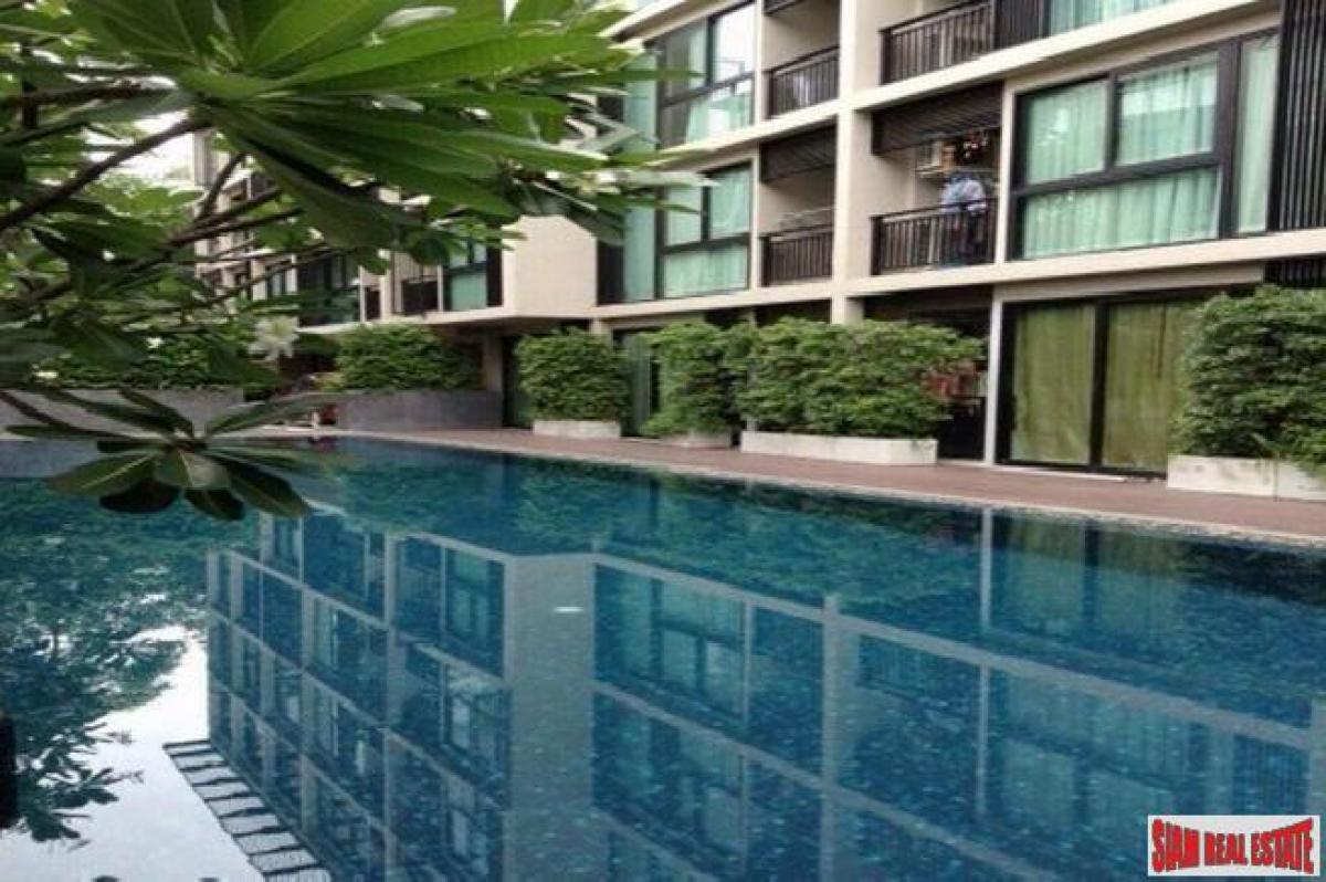 Picture of Apartment For Sale in Udomsuk, Bangkok, Thailand