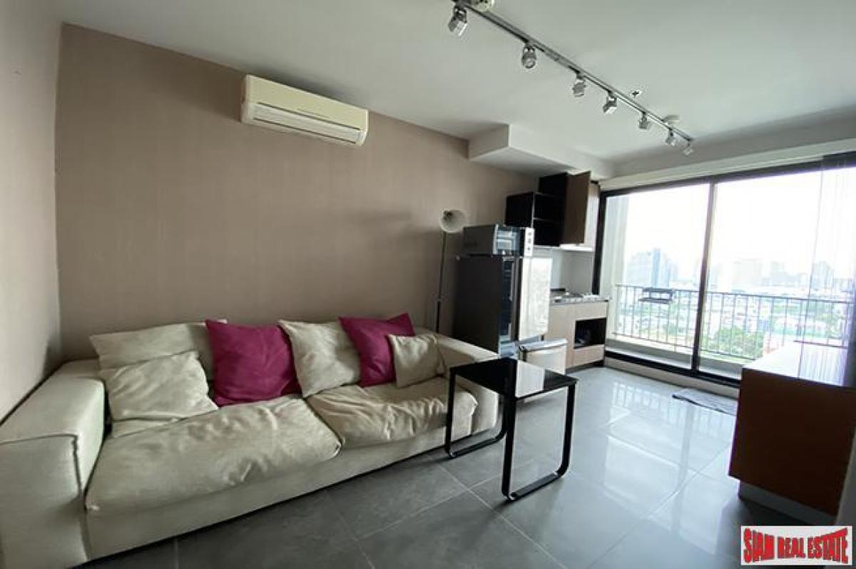 Picture of Apartment For Sale in Bearing, Bangkok, Thailand