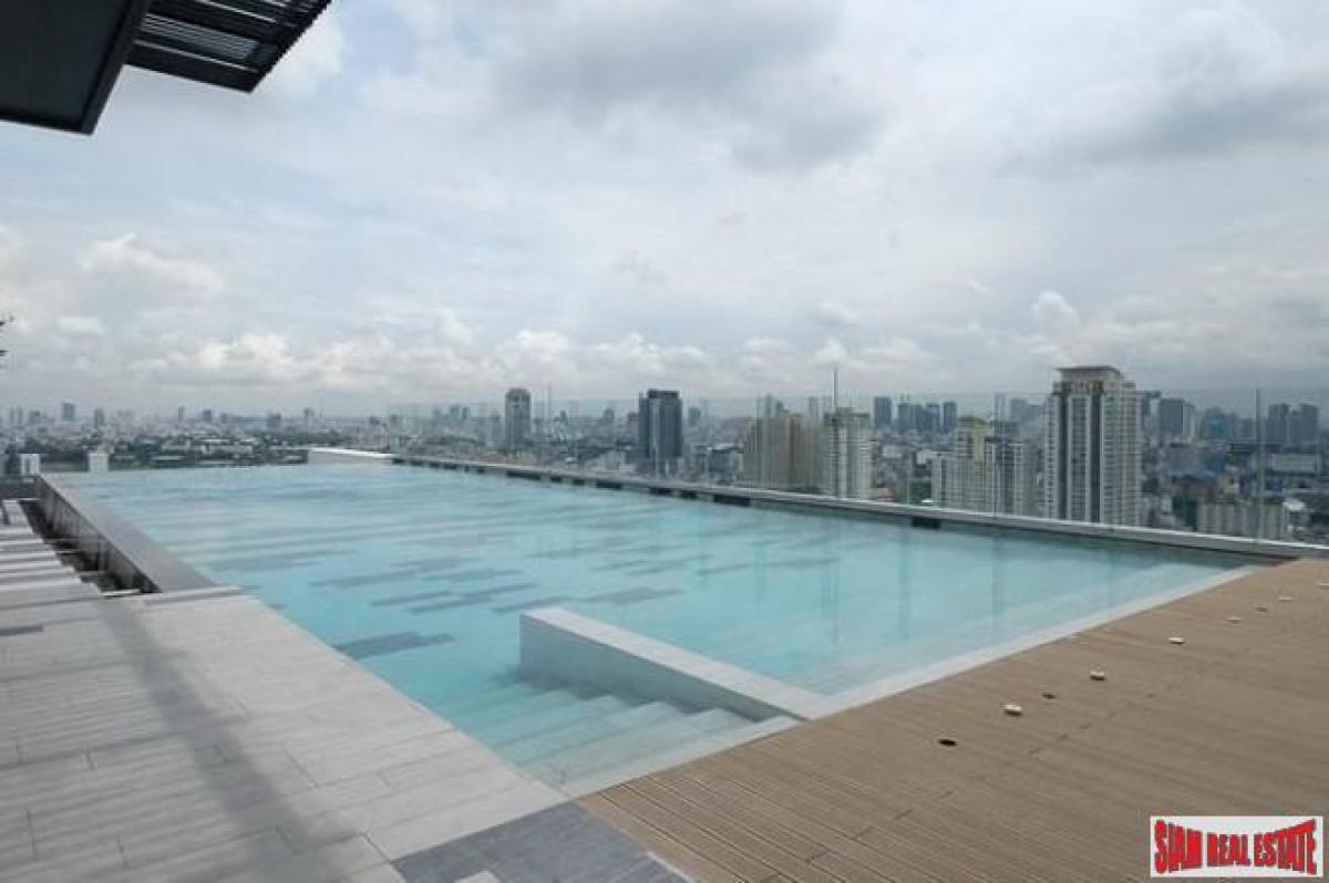 Picture of Apartment For Sale in Victory Monument, Bangkok, Thailand