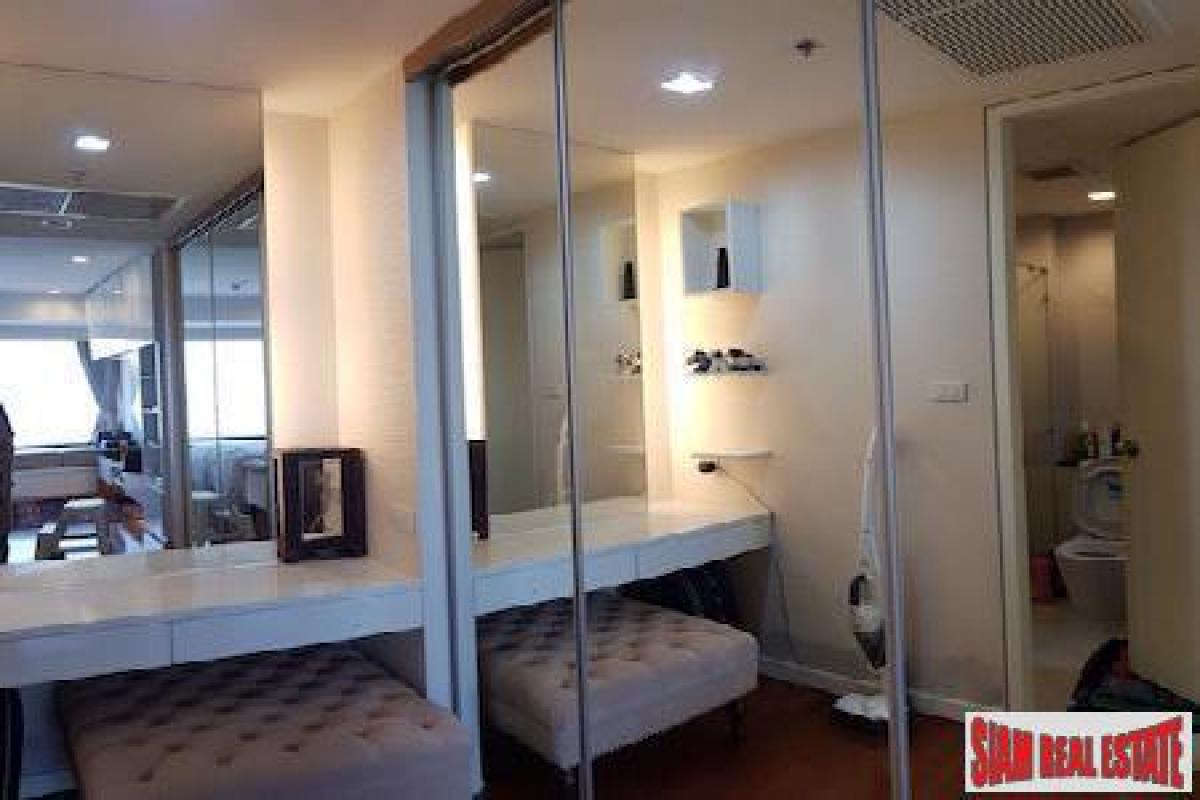 Picture of Apartment For Sale in Lumphini, Bangkok, Thailand