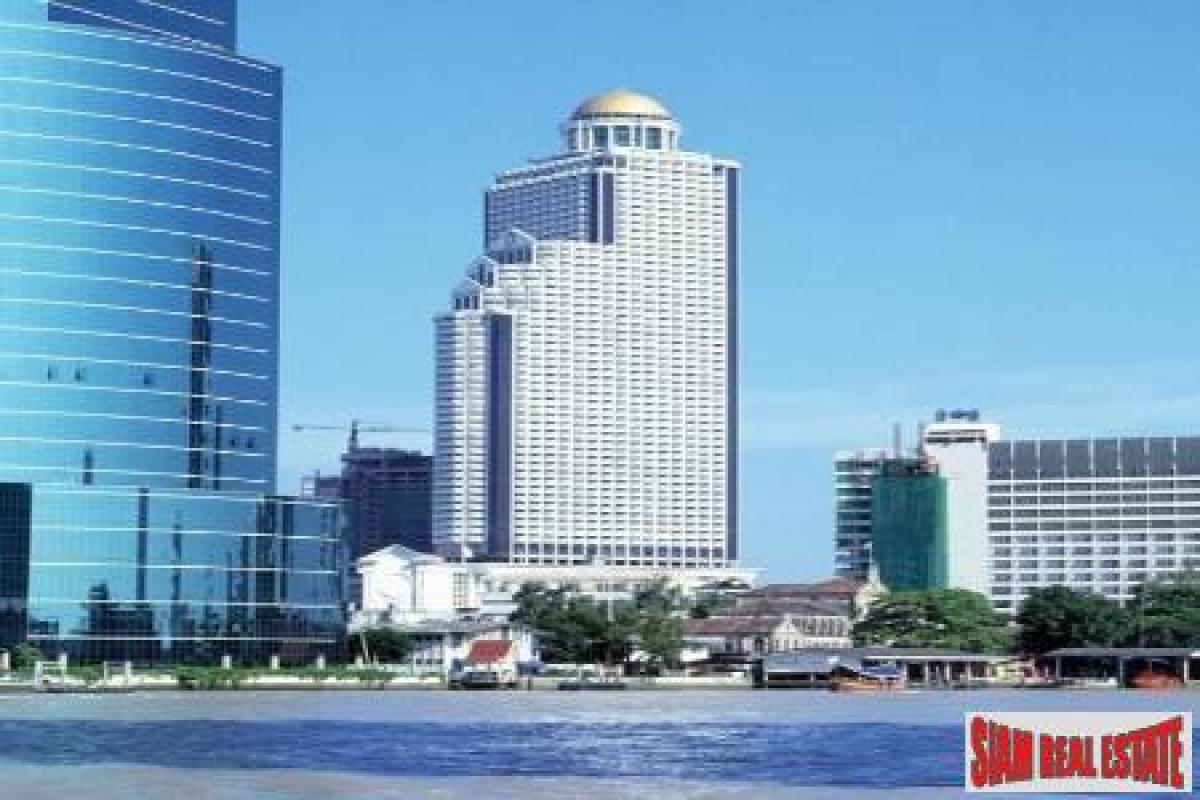 Picture of Apartment For Sale in Si Lom, Bangkok, Thailand