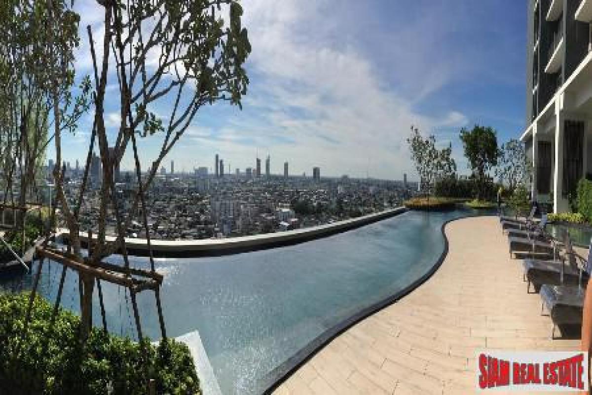 Picture of Apartment For Sale in Phaya Thai, Bangkok, Thailand