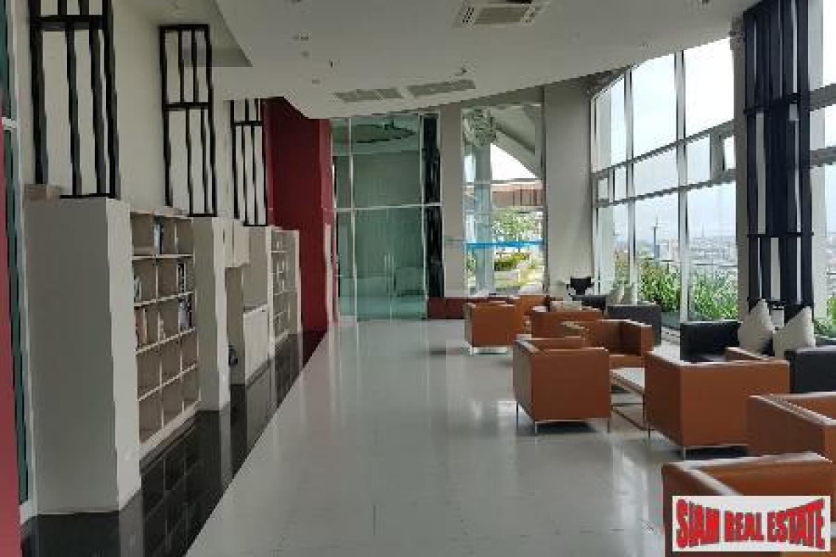Picture of Apartment For Sale in Krung Thonburi, Bangkok, Thailand