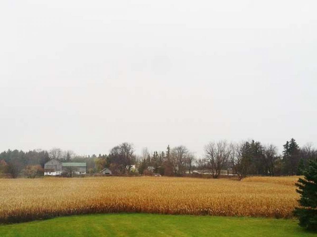 Picture of Commercial Land For Sale in Saint Marys, Ontario, Canada
