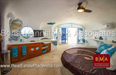 Hotel For Sale in Placencia, Belize