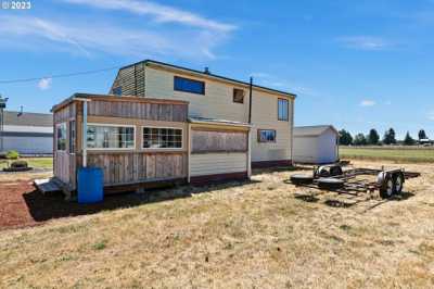 Home For Sale in Junction City, Oregon