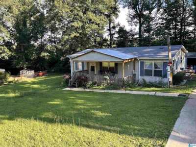 Home For Sale in Woodstock, Alabama