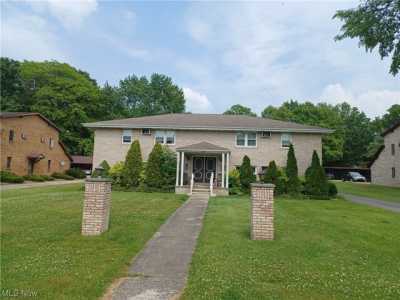 Home For Sale in Poland, Ohio
