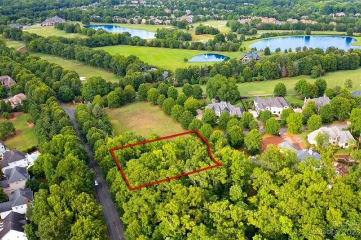 Picture of Residential Land For Sale in Waxhaw, North Carolina, United States