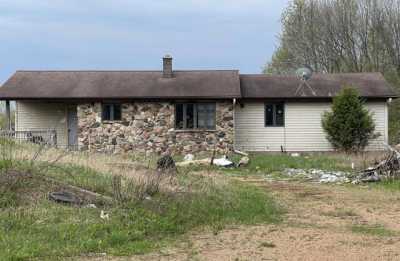 Home For Sale in Aniwa, Wisconsin