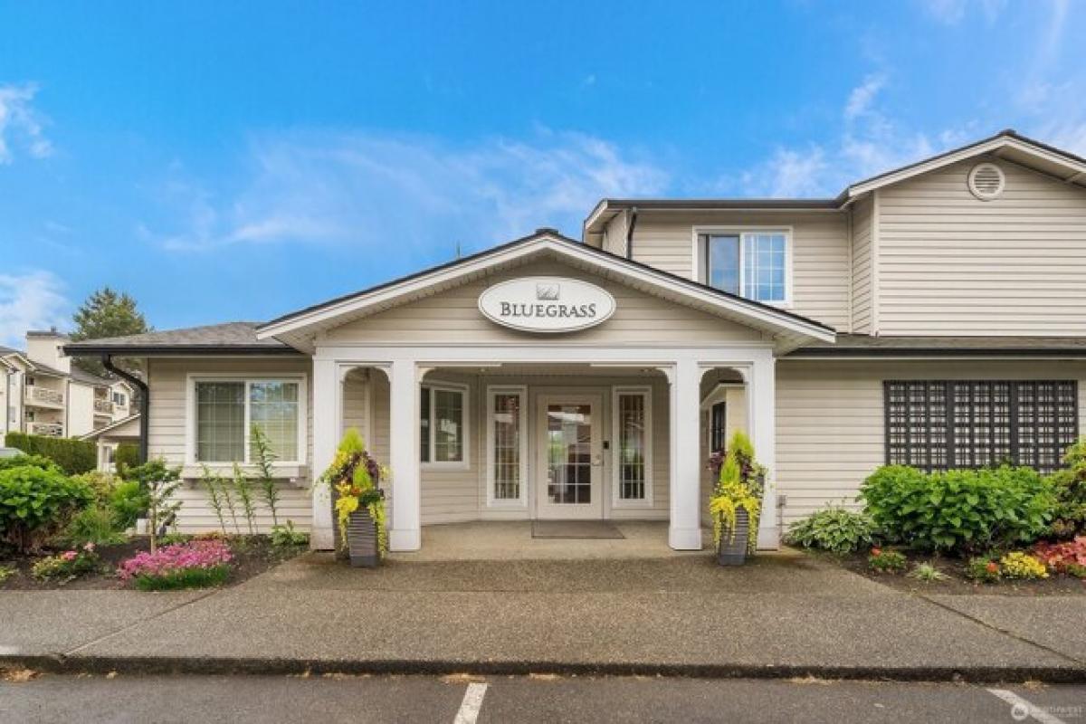 Picture of Home For Sale in Everett, Washington, United States