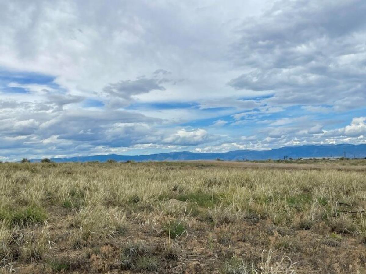 Picture of Residential Land For Sale in Greybull, Wyoming, United States