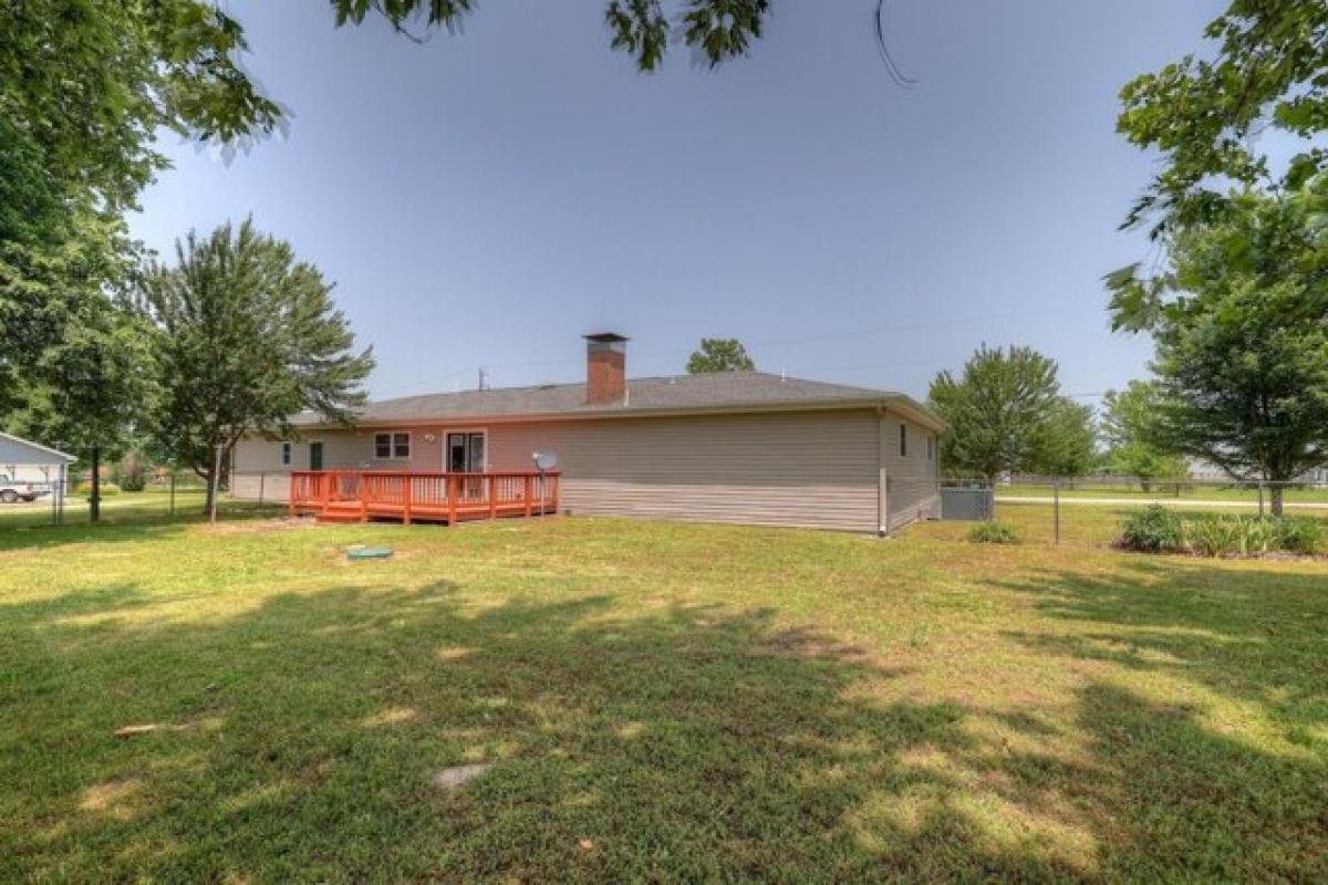 Picture of Home For Sale in Joplin, Missouri, United States