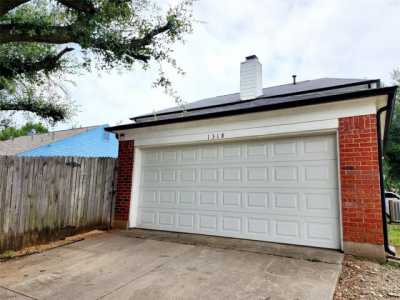Home For Sale in Cedar Hill, Texas