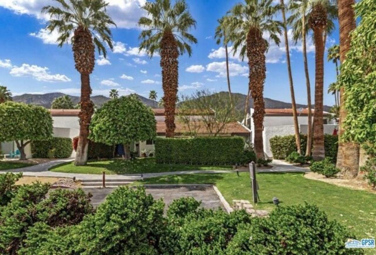 Picture of Home For Sale in Palm Springs, California, United States