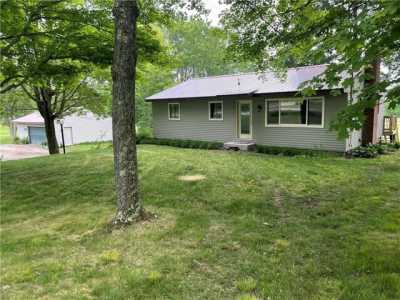 Home For Sale in Russell, Pennsylvania