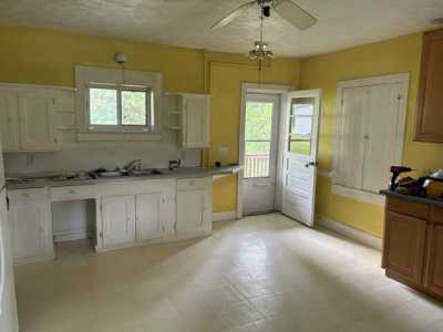 Home For Sale in Steeles Tavern, Virginia