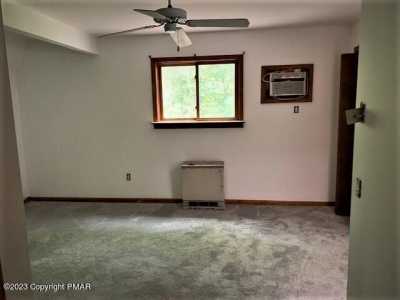 Home For Sale in Long Pond, Pennsylvania